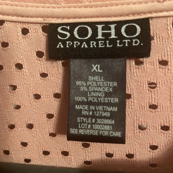SOHO APPAREL LTD. Blush Pink Lightweight Eyelet Zip-Up - Bomber Jacket Size XL - Picture 5 of 6